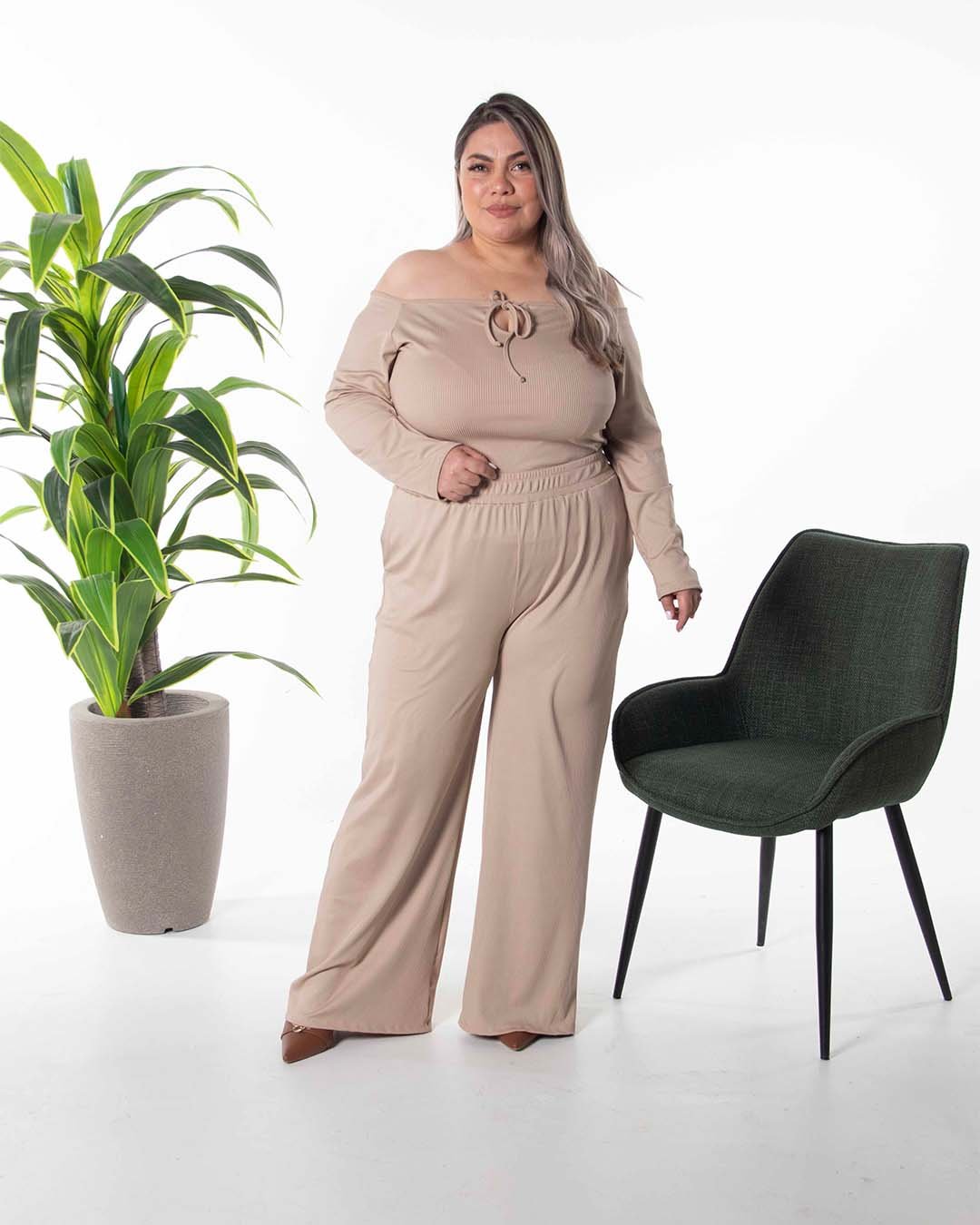 CJ 208 CHELSEA – Conjunto en Rib Off Shoulder - Image 9