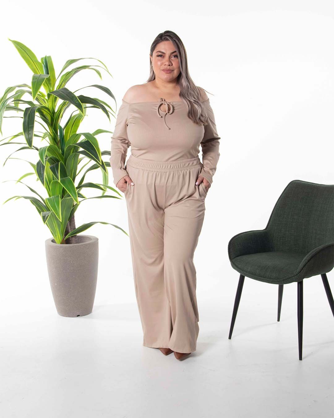 CJ 208 CHELSEA – Conjunto en Rib Off Shoulder - Image 8