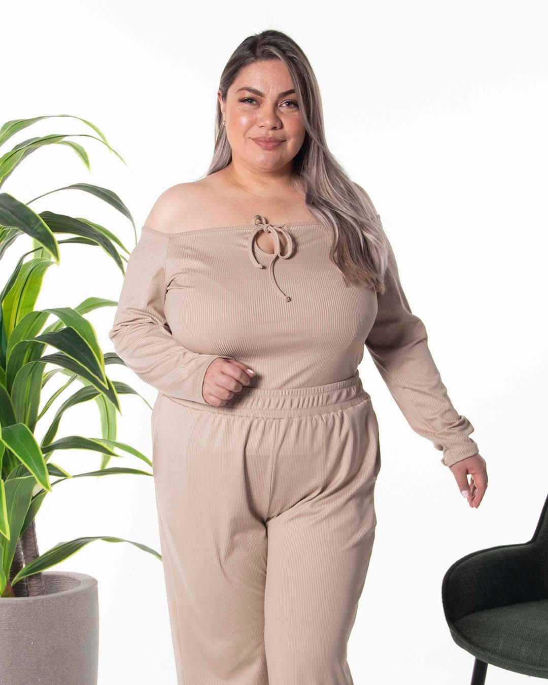 CJ 208 CHELSEA – Conjunto en Rib Off Shoulder - Image 5