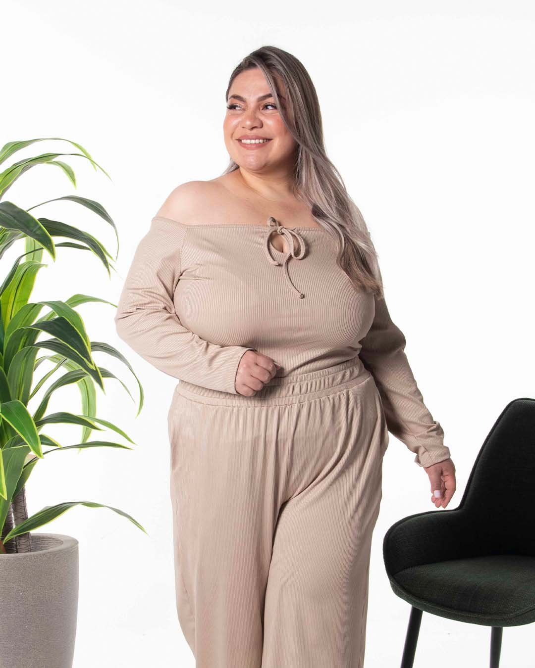 CJ 208 CHELSEA – Conjunto en Rib Off Shoulder - Image 4